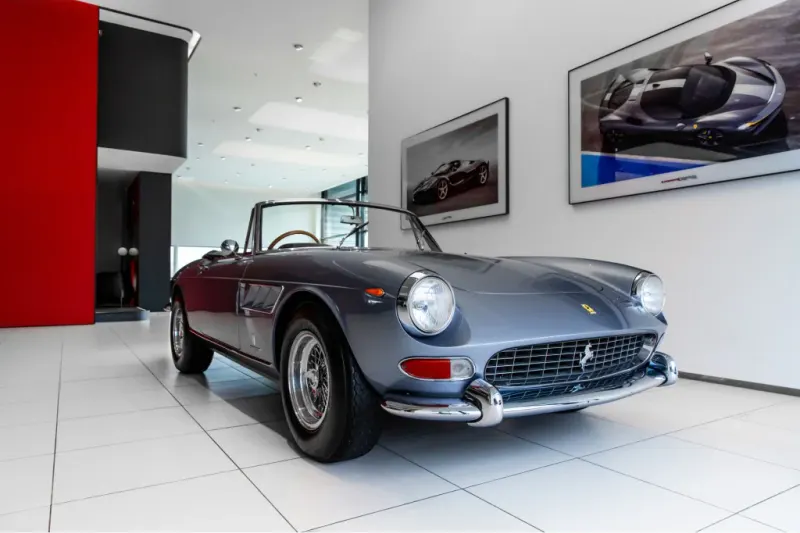Ferrari 275 GTS (1966)