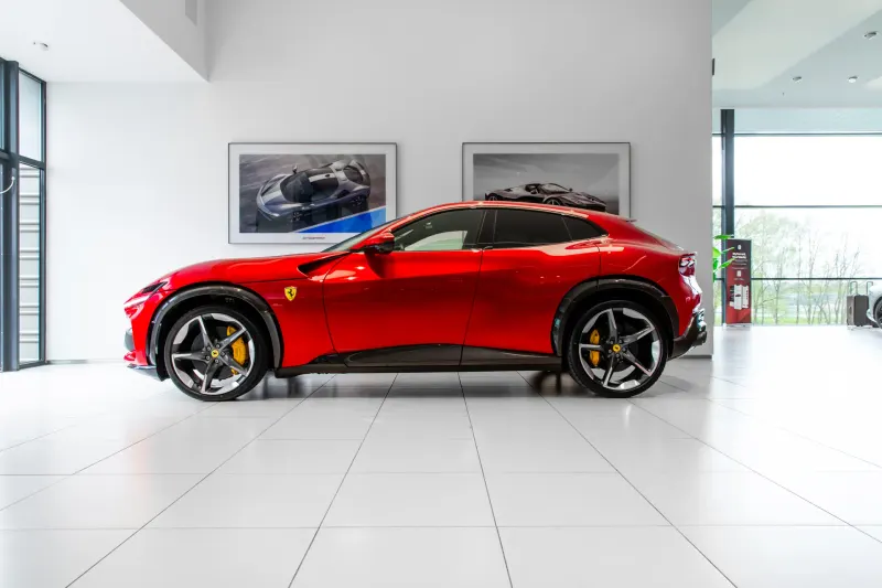 Ferrari Purosangue (2026)