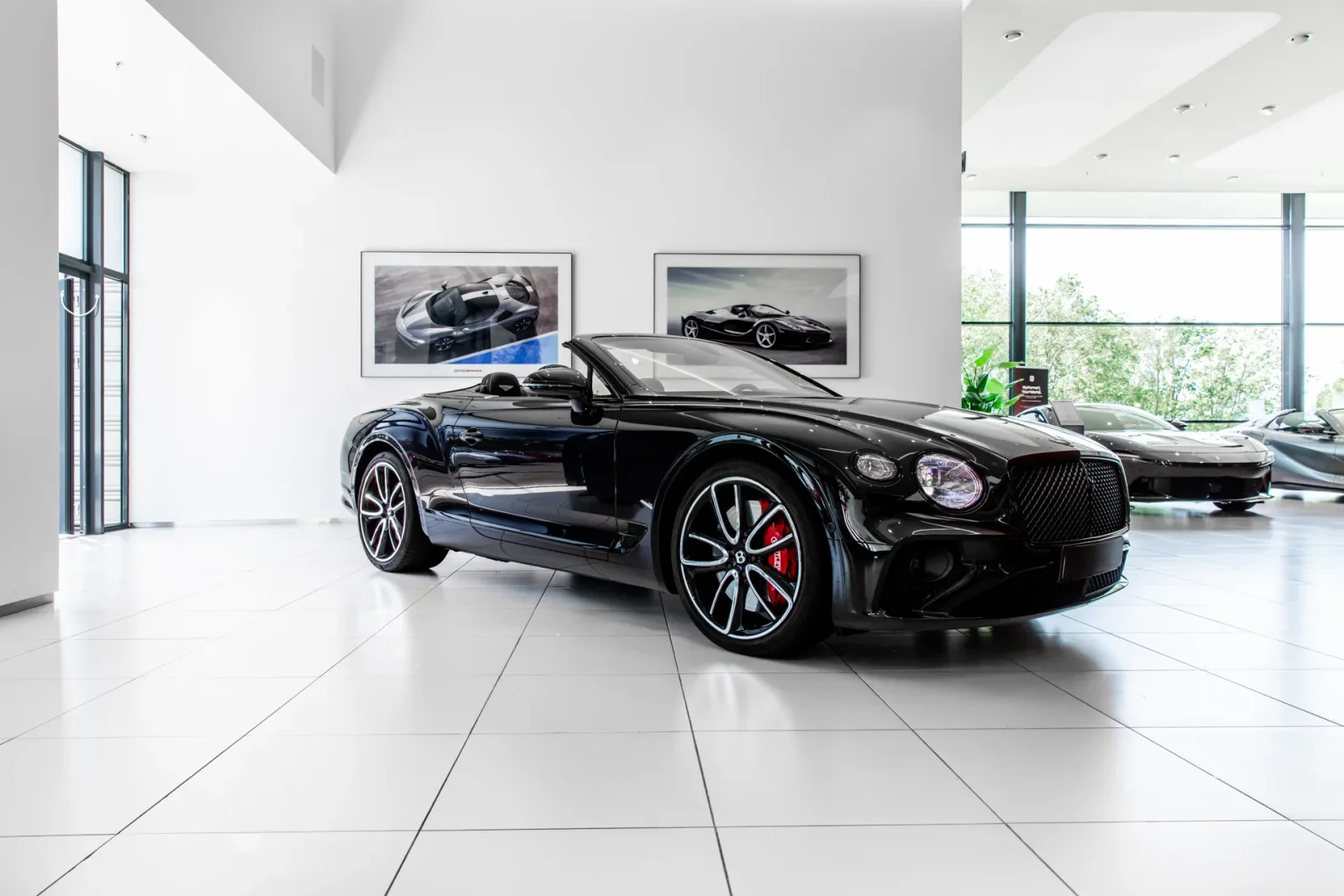 Bentley Continental GTC (2020) — foto 1