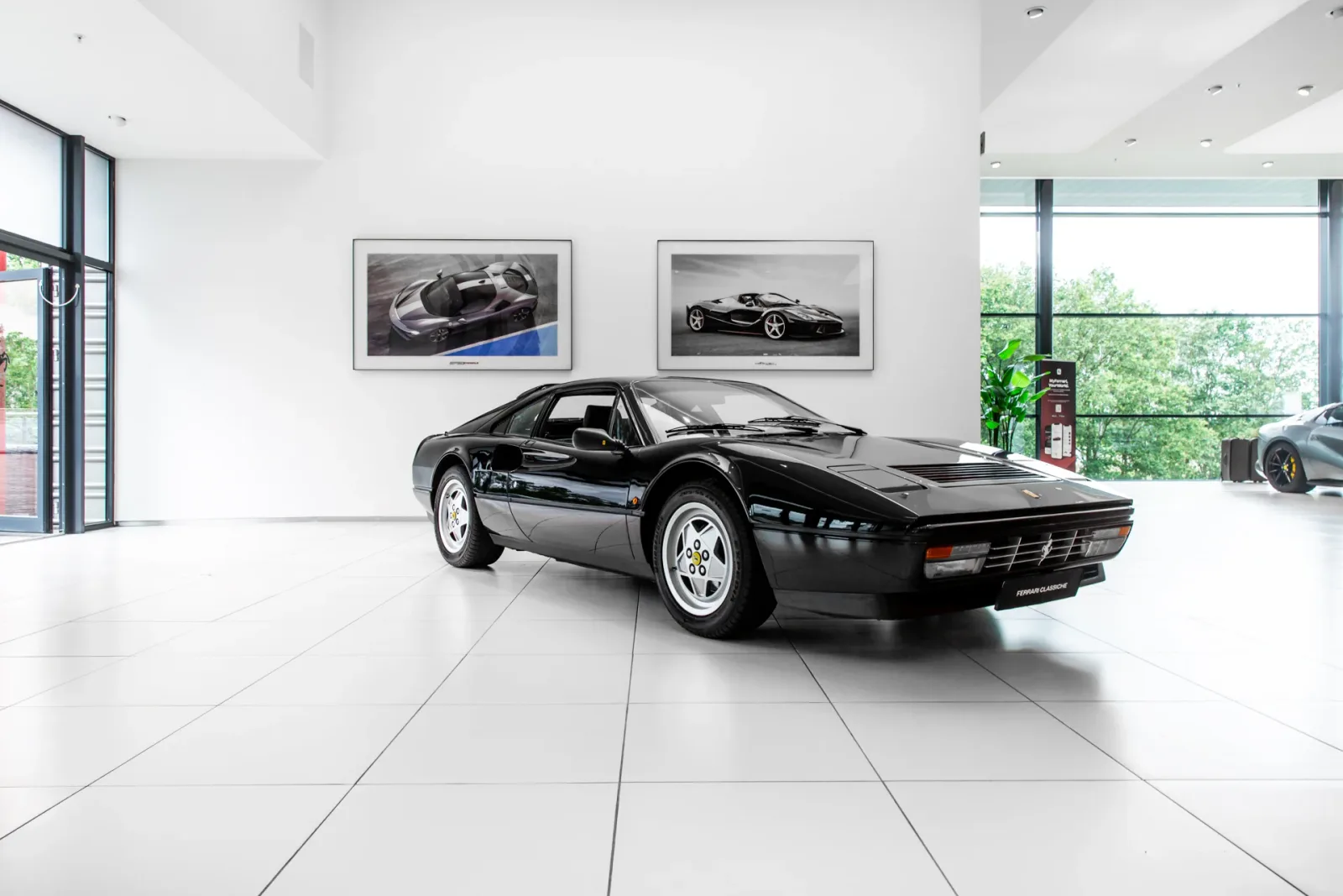 Ferrari 328 (1988) — foto 1