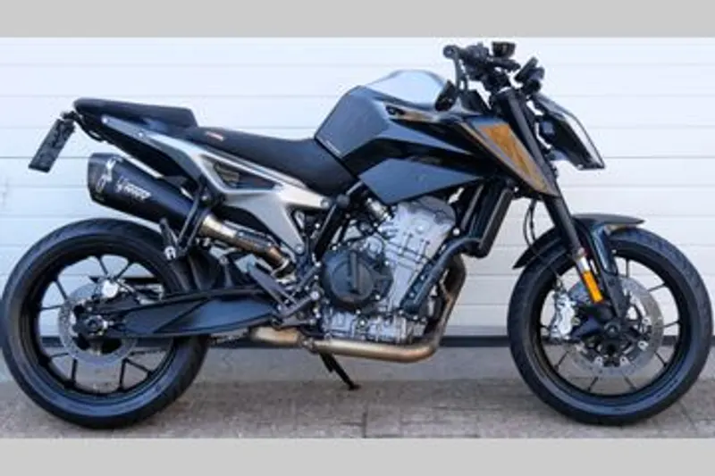 KTM 790 Duke (2020)