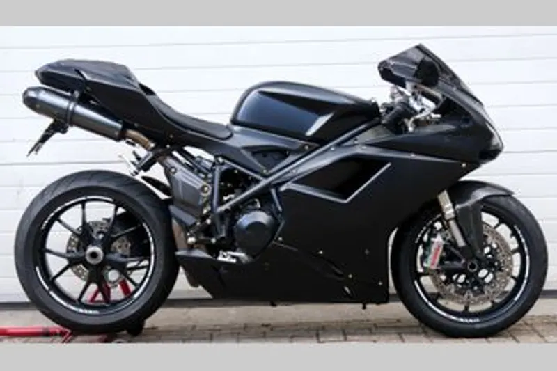 Ducati 848 EVO (2011)