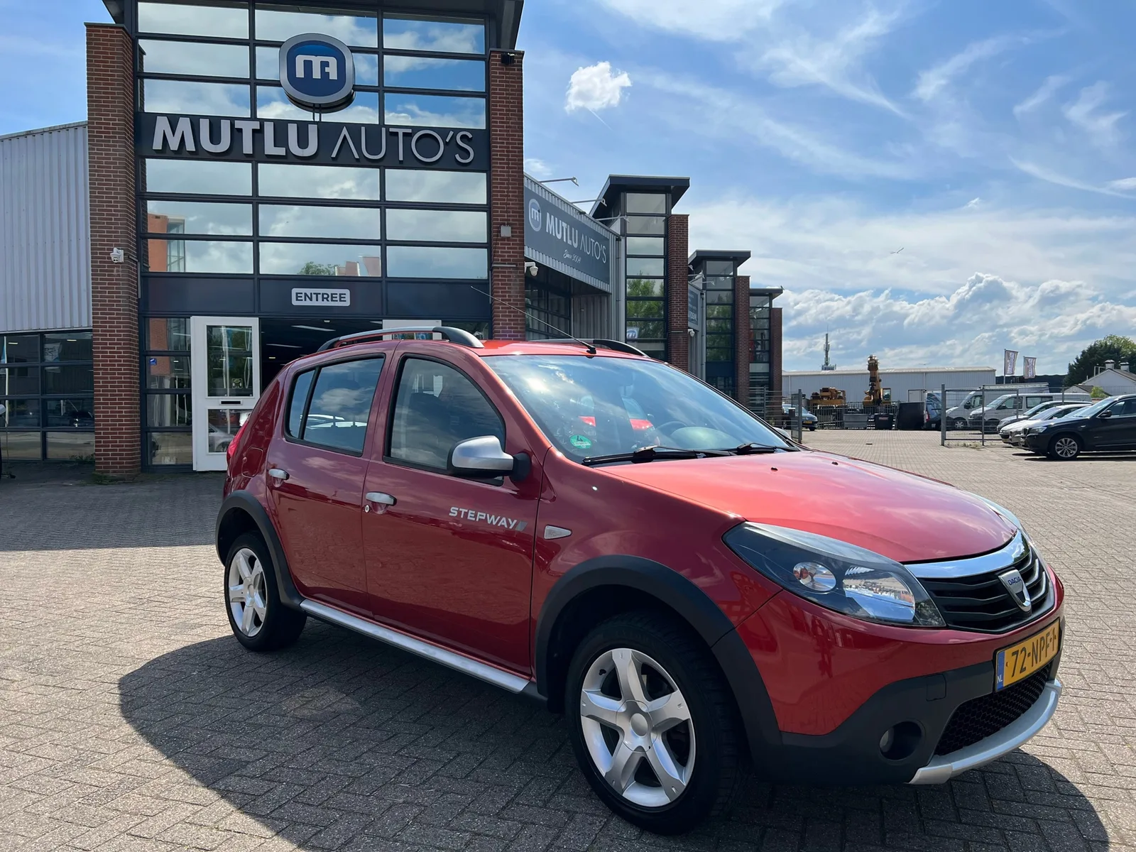 Dacia Sandero (2010) — foto 1