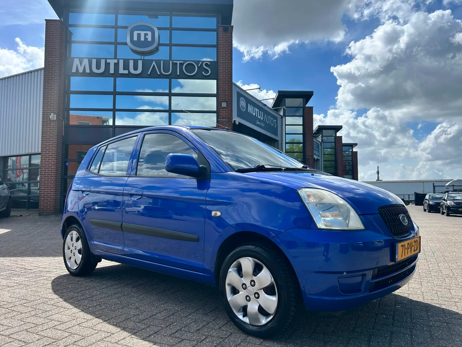 Kia Picanto (2004) — foto 1