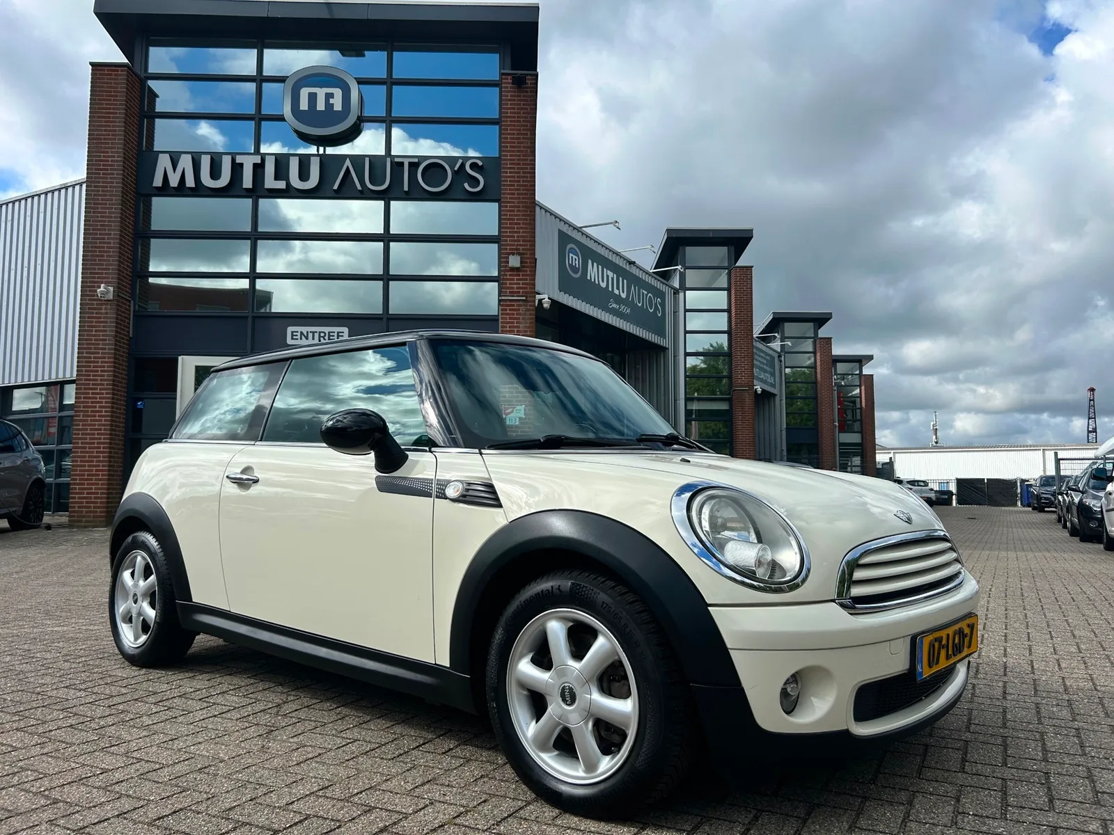 MINI One (2010) — foto 1