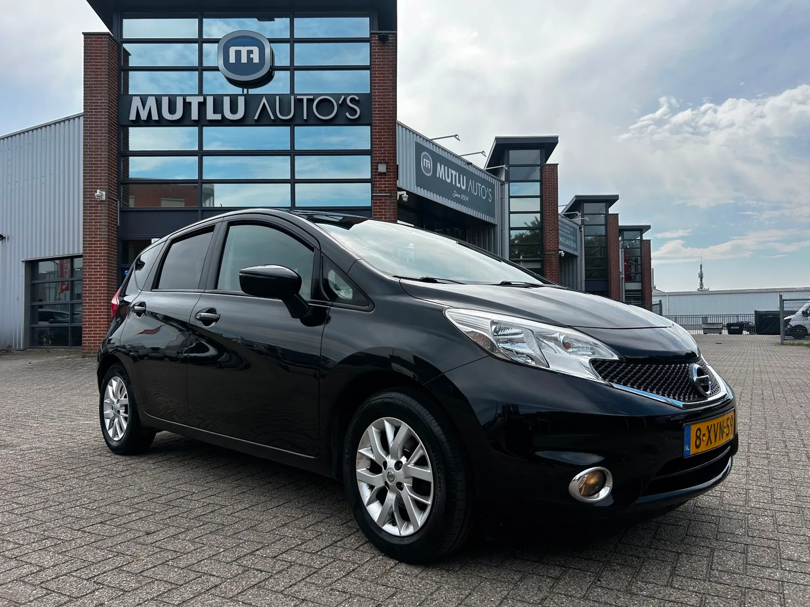 Nissan Note (2014) — foto 1