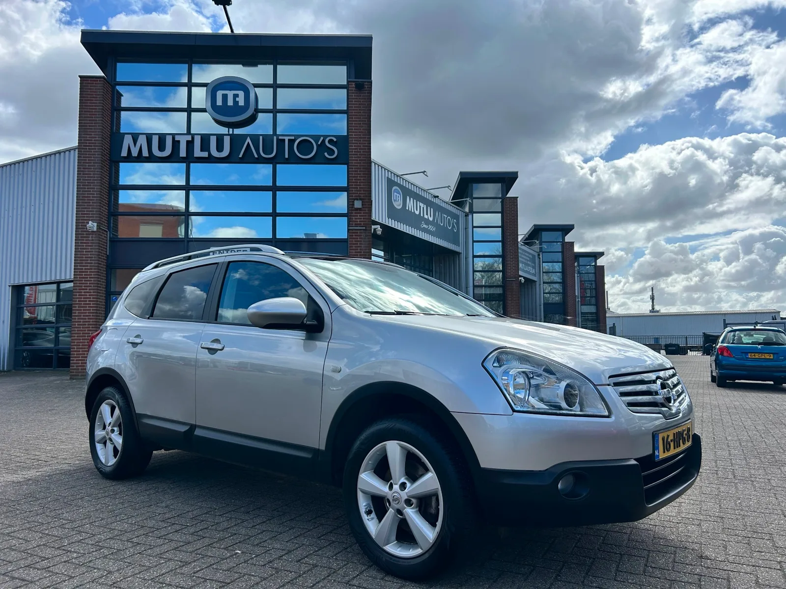 Nissan Qashqai (2009) — foto 1