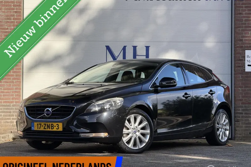 Volvo V40 (2012)