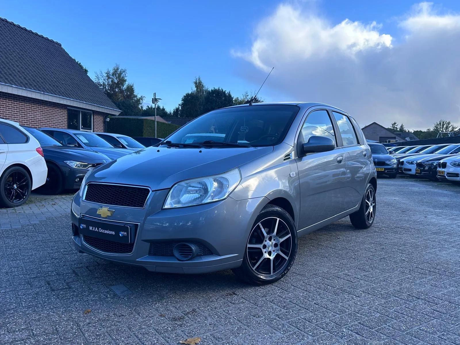 Chevrolet Aveo (2009) — foto 1