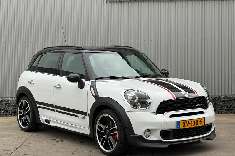 MINI Countryman (2012)