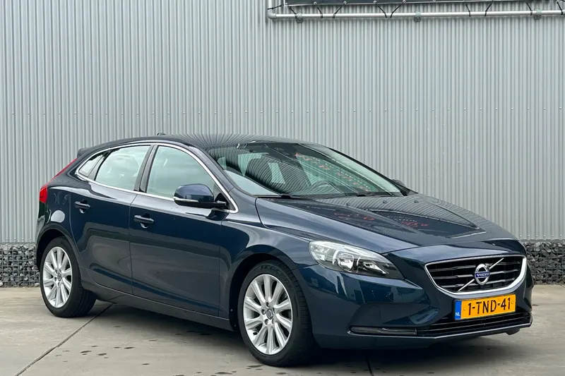Volvo V40 (2014)