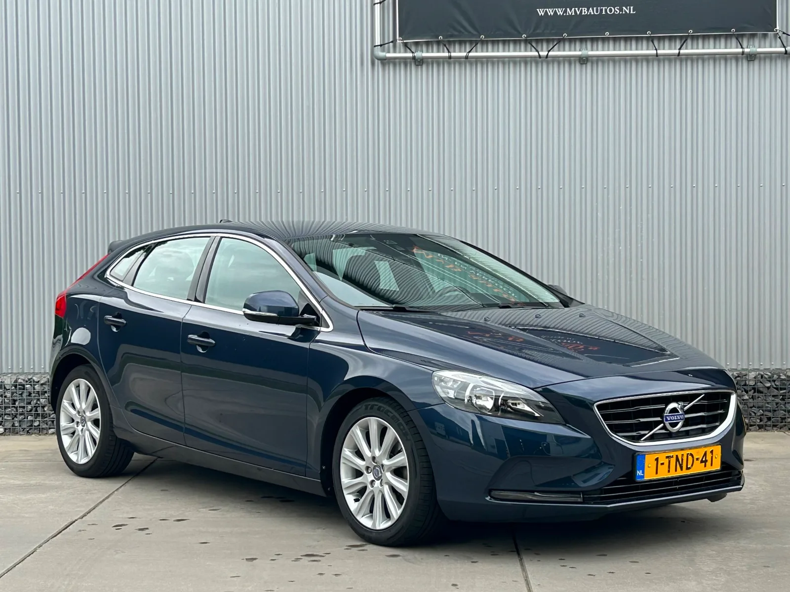 Volvo V40 (2014) — foto 1