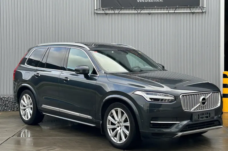 Volvo XC90 (2016)