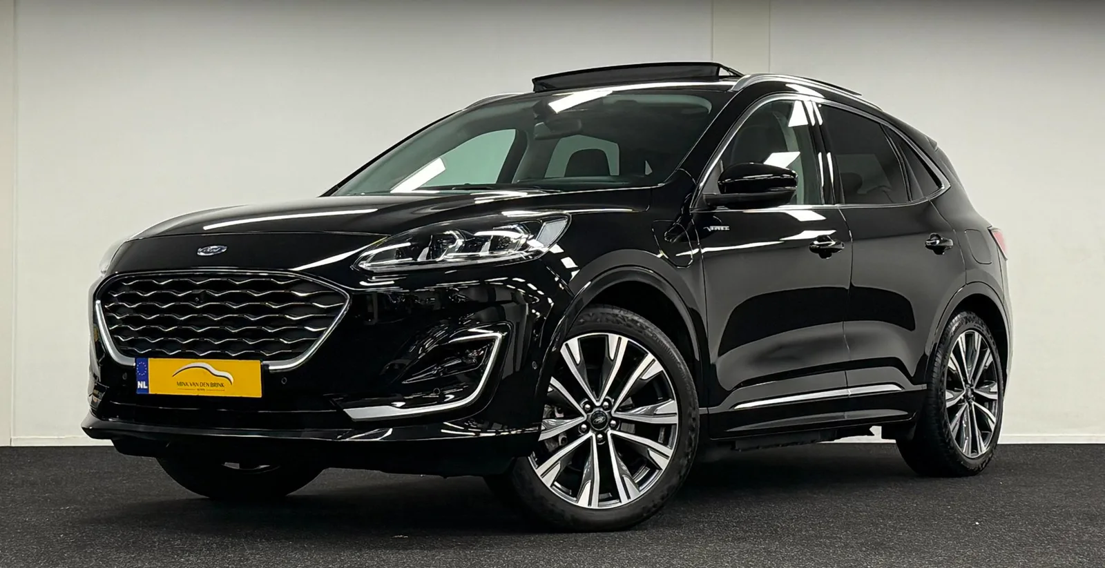 Ford Kuga (2021) — foto 1