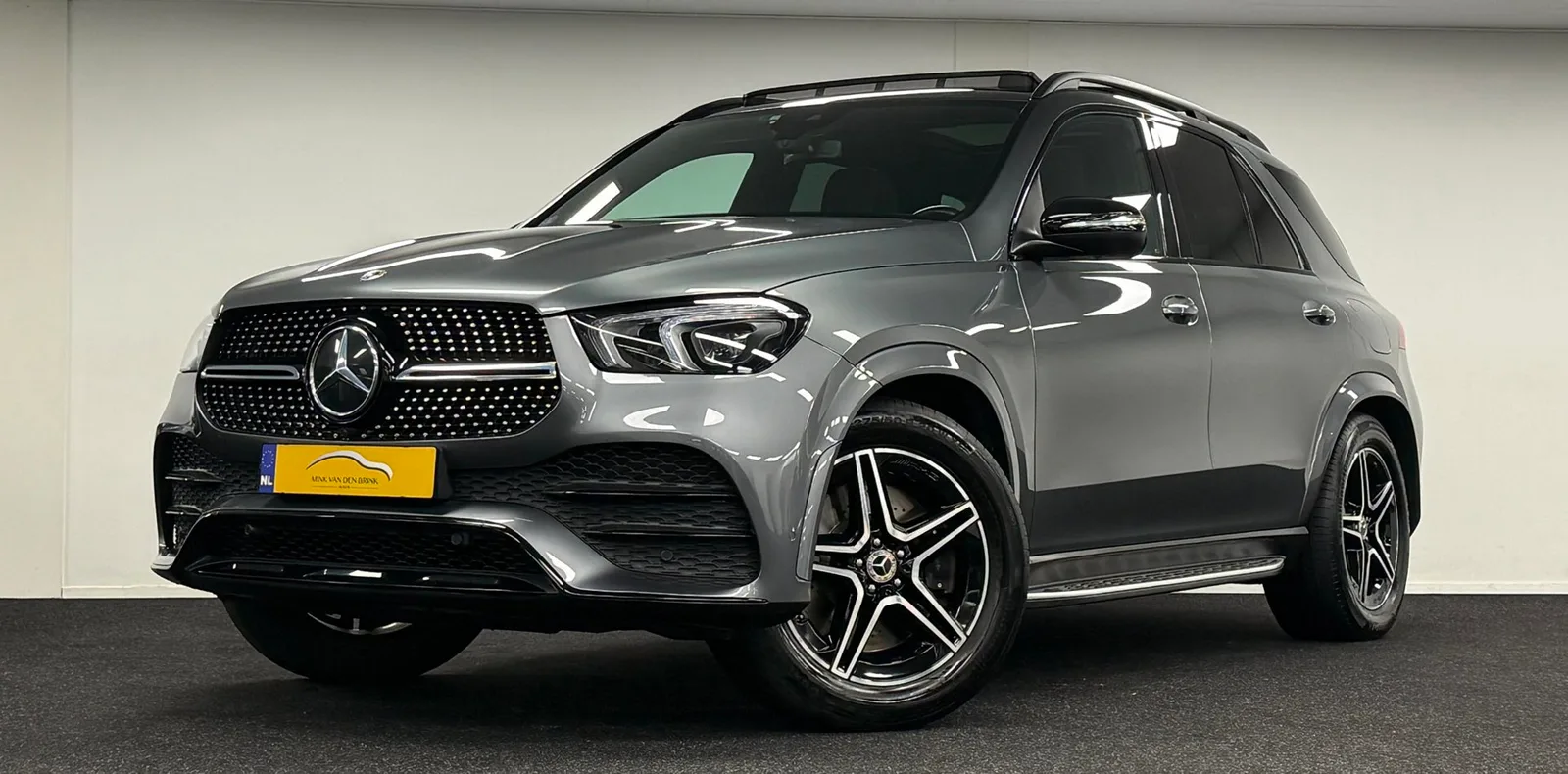 Mercedes-Benz GLE (2023) — foto 1