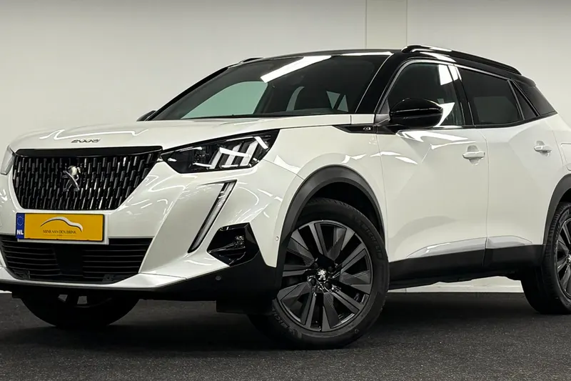 Peugeot 2008 (2022)