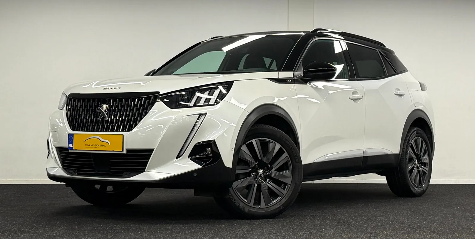Peugeot 2008 (2022) — foto 1