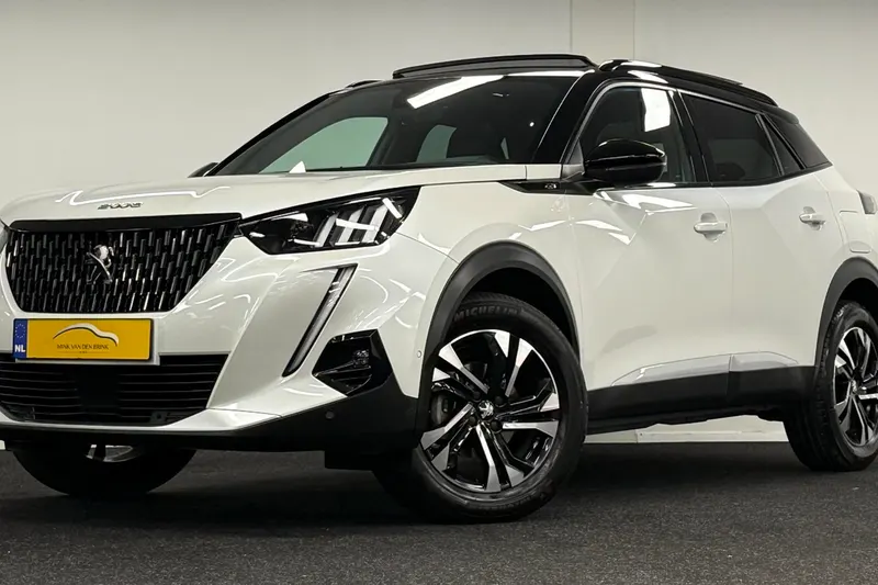 Peugeot 2008 (2022)
