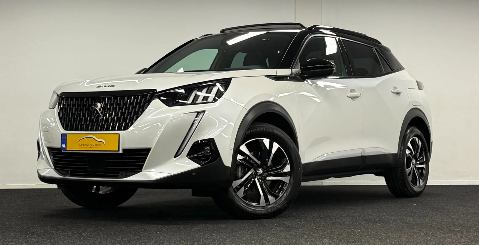 Peugeot 2008 (2022) — foto 1
