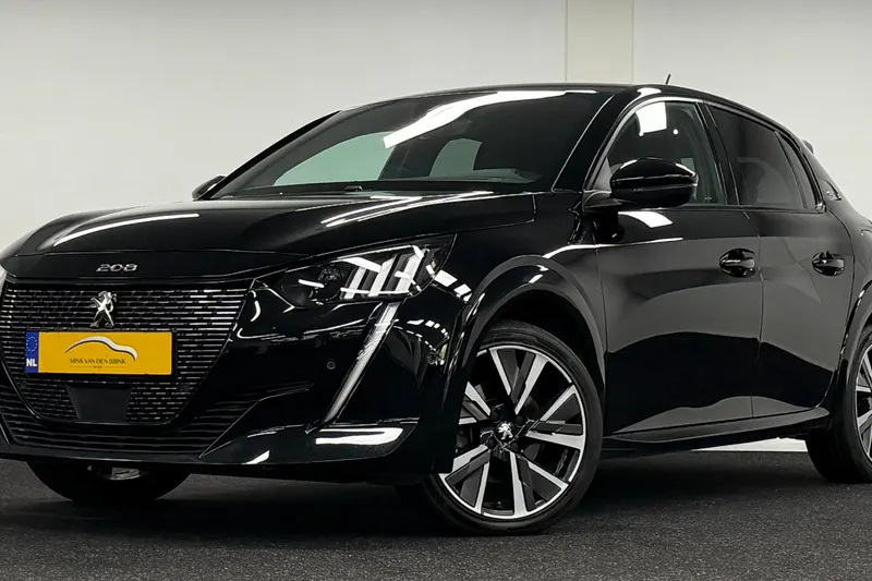 Peugeot 208 (2022)