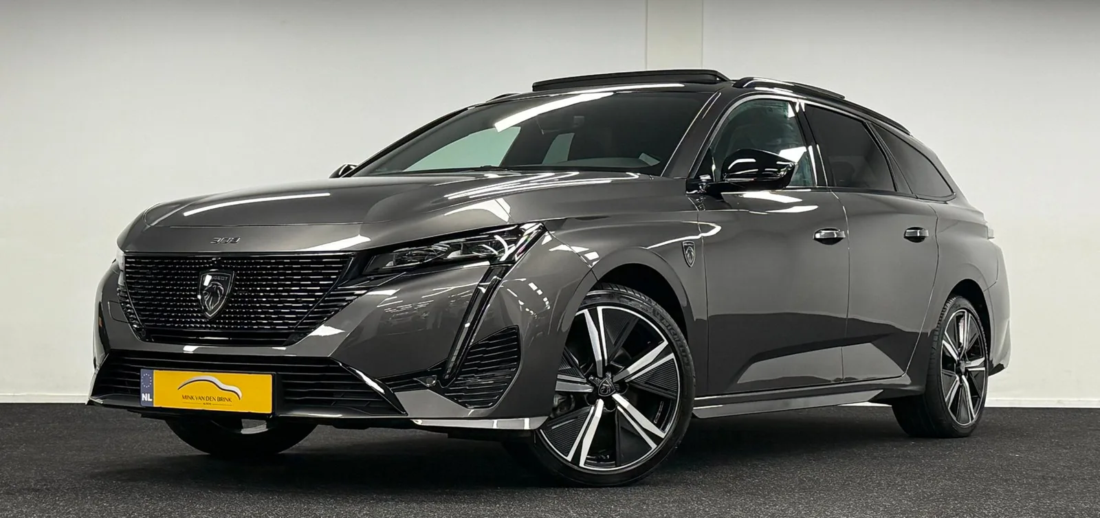 Peugeot 308 (2023) — foto 1