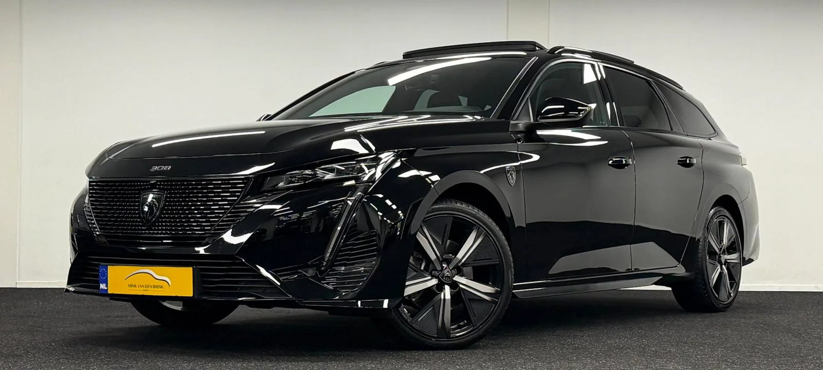 Peugeot 308 (2022) — foto 1