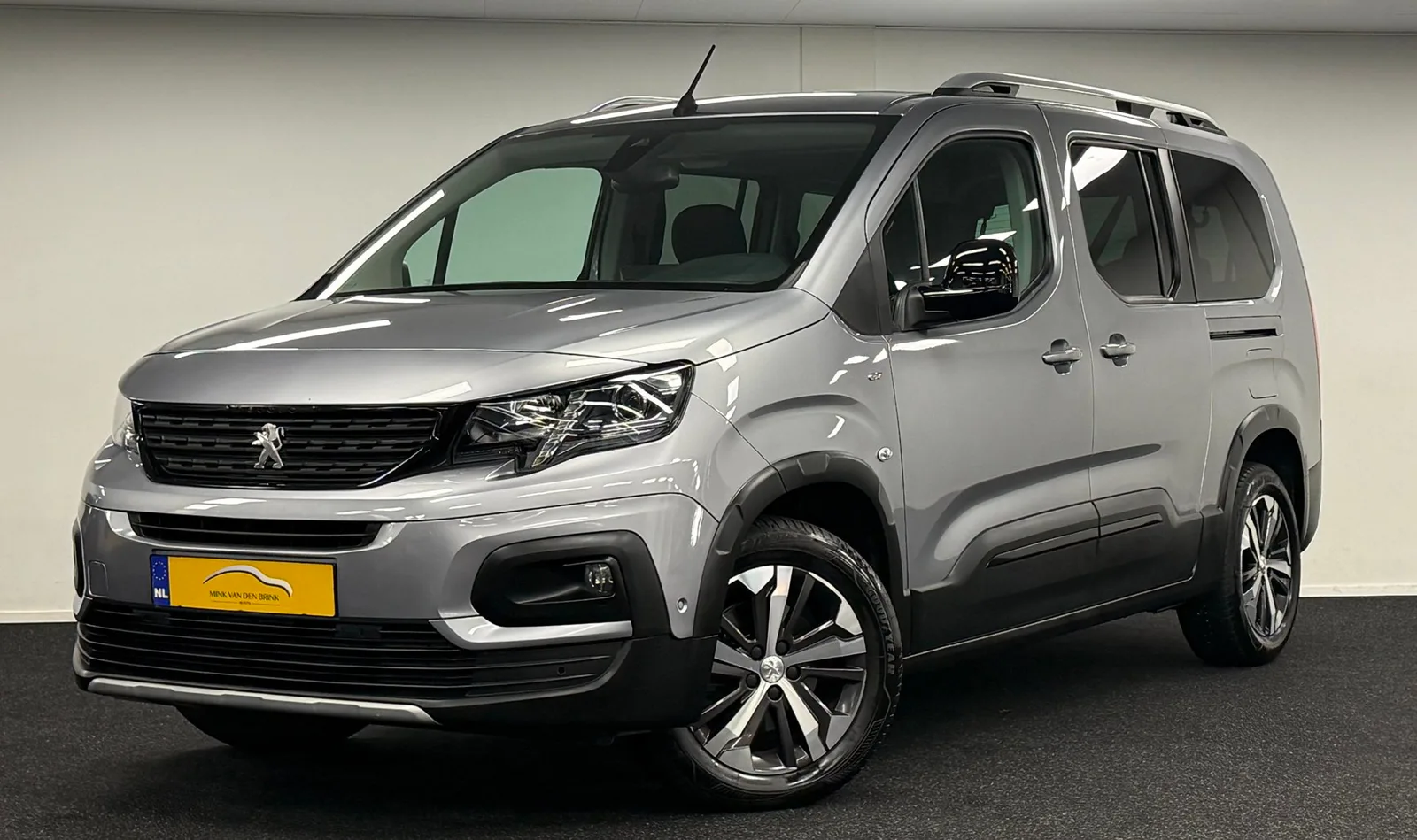 Peugeot Rifter (2021) — foto 1