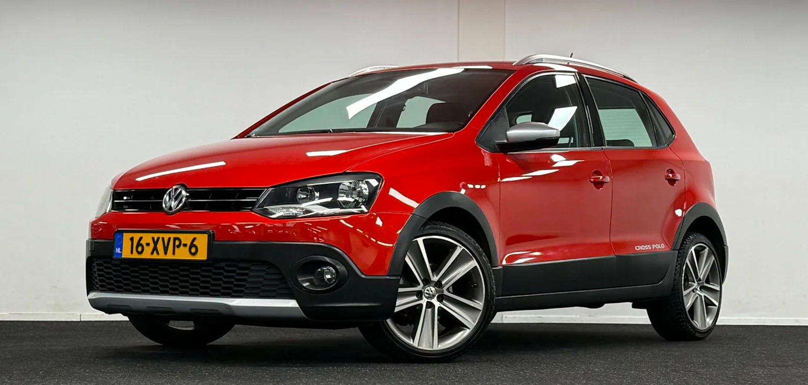 Volkswagen Polo (2012) — foto 1
