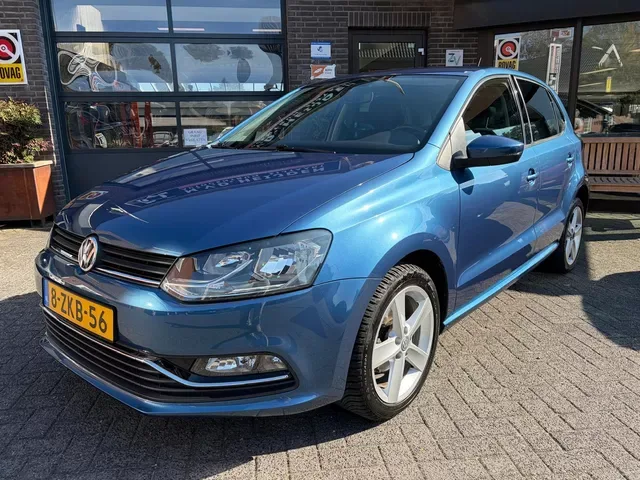 Volkswagen Polo (2015) — foto 1