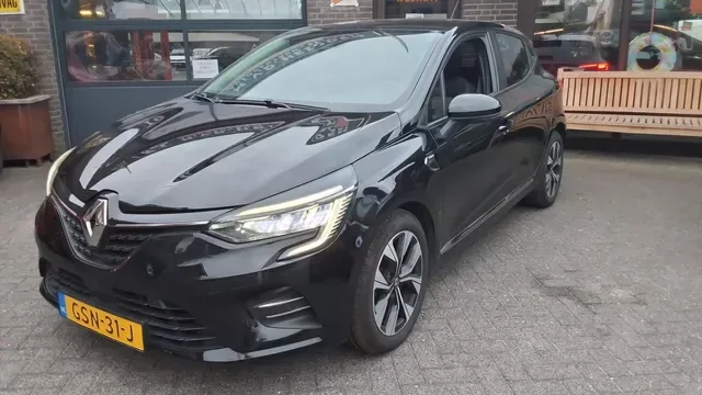 Renault Clio (2021) — foto 1