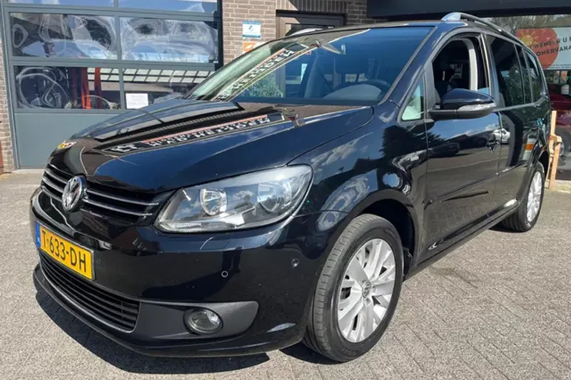 Volkswagen Touran (2013)