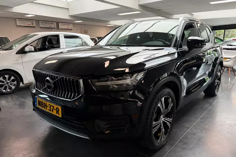 Volvo XC40 (2021)