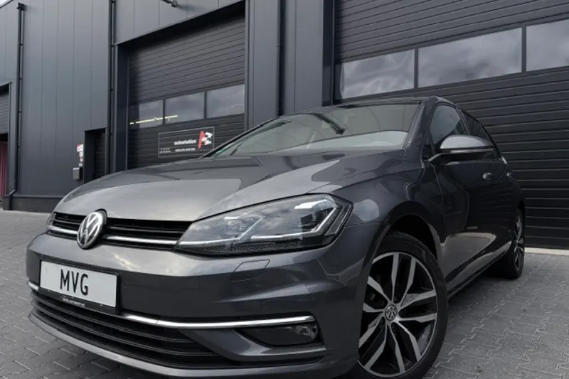 Volkswagen Golf (2017)