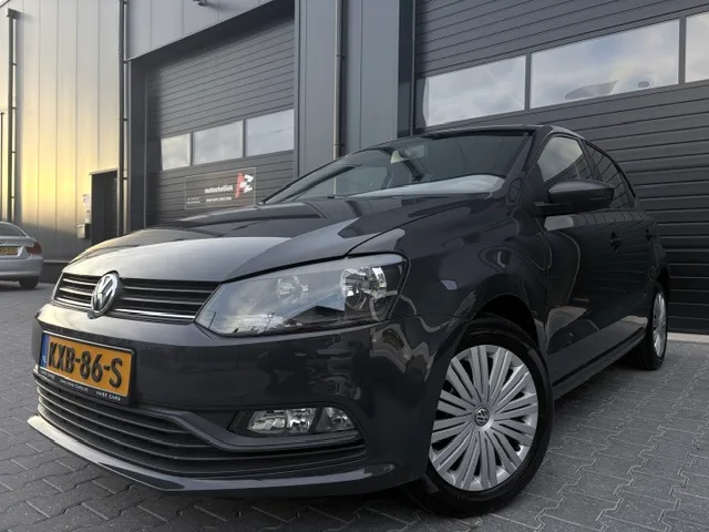 Volkswagen Polo (2016) — foto 1