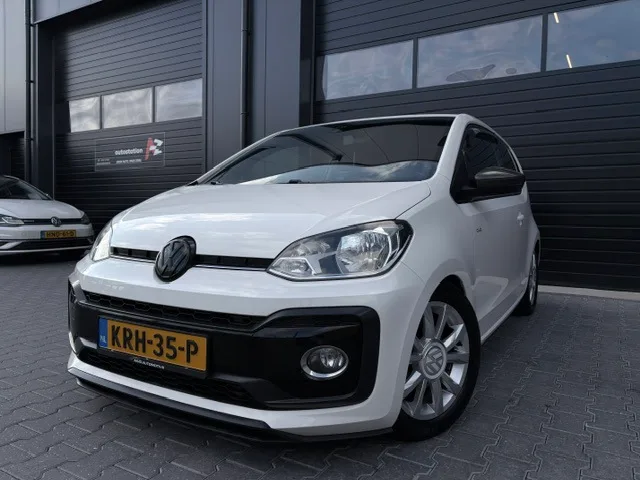 Volkswagen Up! (2017) — foto 1