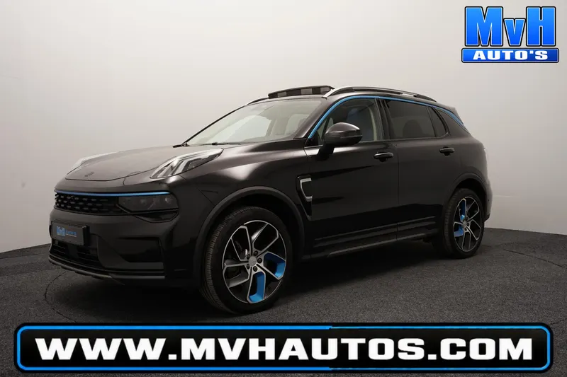 Lynk & Co 01 (2023)