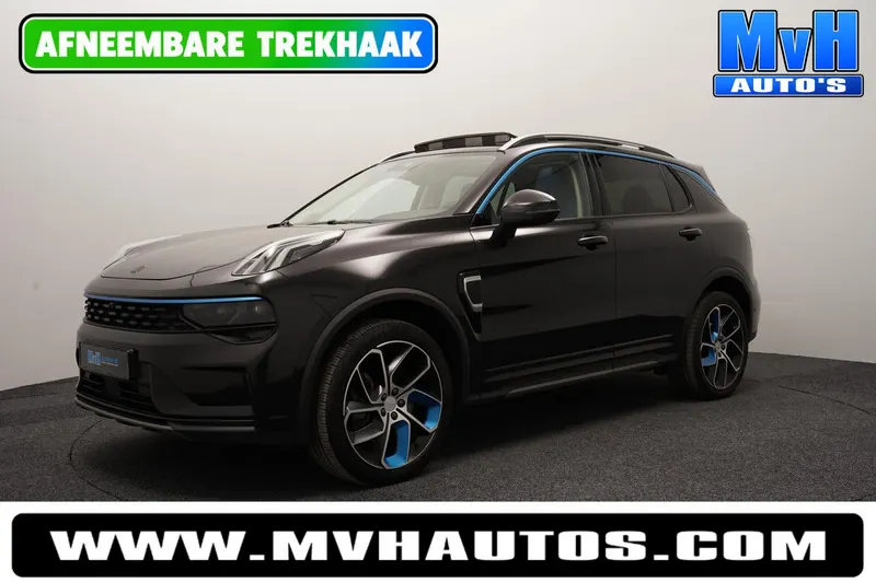Lynk & Co 01 (2022)