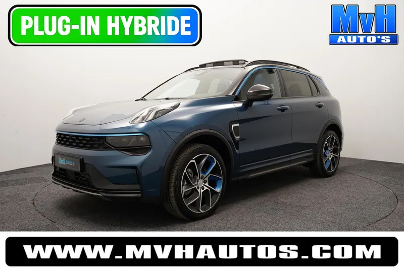 Lynk & Co 01 (2023)