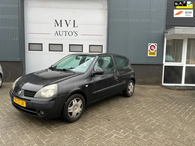 Renault Clio (2003) — foto 1