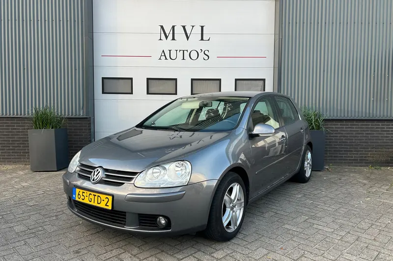 Volkswagen Golf (2008)