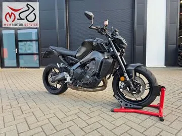 Yamaha MT-09 (2023) — foto 1