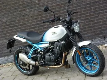 Royal Enfield Guerrilla 450 (2026) — foto 1