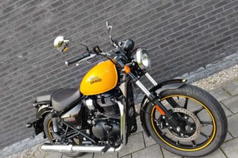 Royal Enfield Meteor 350 (2024)
