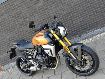 Suzuki GSX-8T (2026) — foto 1