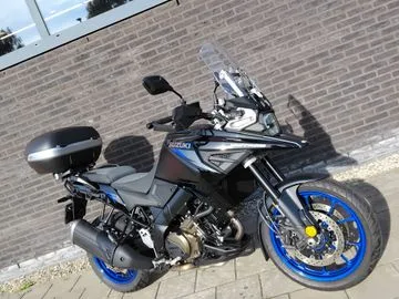 Suzuki V-Strom 1050 (2024) — foto 1