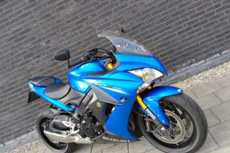 Suzuki GSX S 1000F (2017)