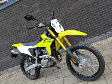 Suzuki DR Z4S (2026) — foto 1