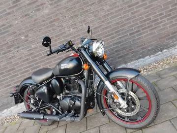 Royal Enfield Classic 350 (2024) — foto 1