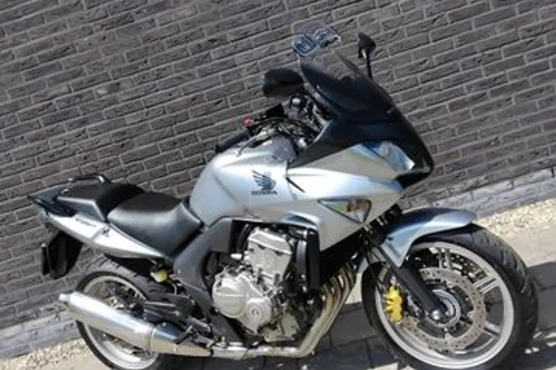Honda CBF600 (2008)