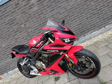 Honda CBR650R (2022) — foto 1